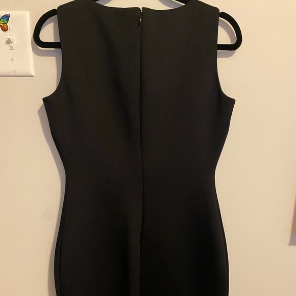 Calvin Klein sequin dress No wrinkles or stains Zipper back is smooth Like new - Picture 4 of 6